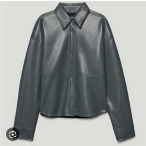 Aritzia babaton pelli leather shirt jacket. Green in xxs. Worn once.